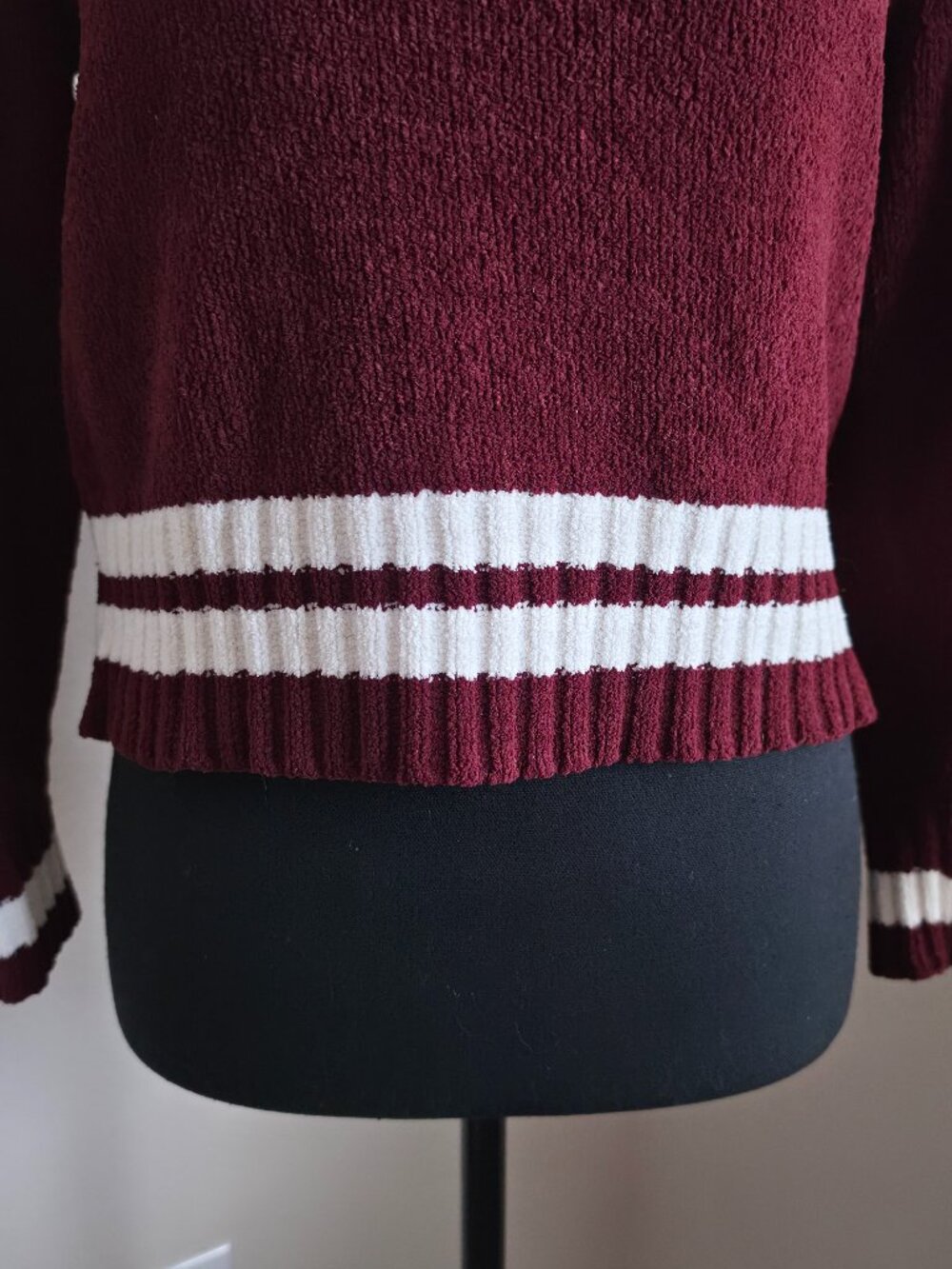 Burgundy-Red Chenille Turtleneck Sweater - Picture 3 of 6